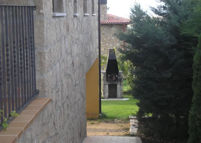 Casa Pico Zapatero * Сотальбо